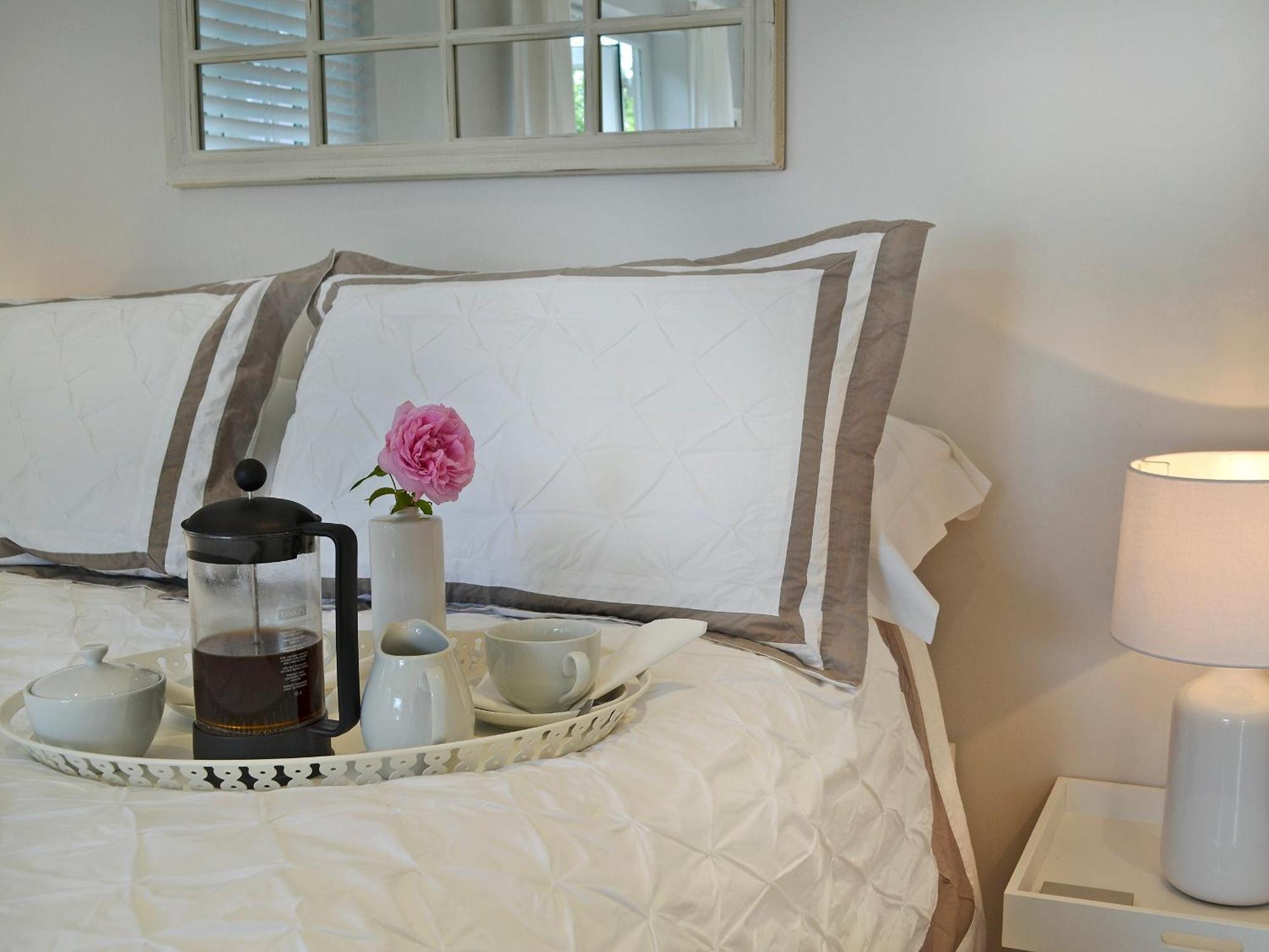 Petit Knowle Villa Cuckfield Bagian luar foto
